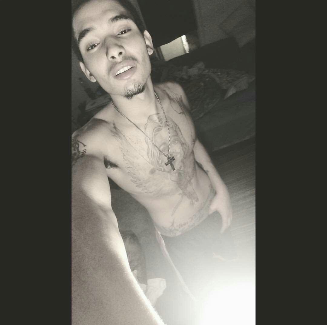 EtherealSage369's tweet photo. Heads in the clouds! #like #likelove2 #likeforlikeback #l4l #follow #followme #fwm #indy #indianapolis https://t.co/Od5lplihrE