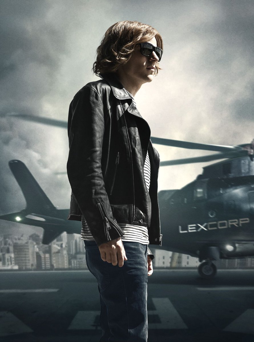 IMAXNL's tweet image. Nieuw shot van #LexLuthor in @BatmanvSuperman! Goed gekleed, cool, en levensgevaarlijk. Vanaf 24 maart in @IMAXNL!