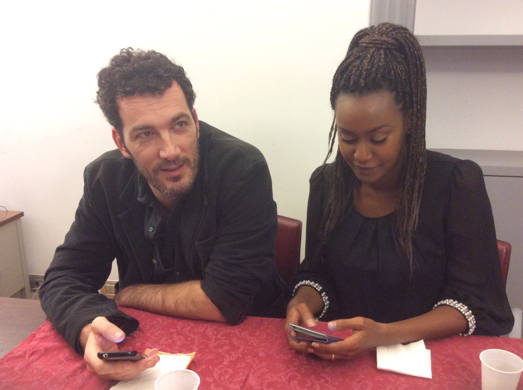 lafelicitatv's tweet photo. Vi sta piacendo la puntata?? #earrivatalafelicita https://t.co/bV0anjmt3R