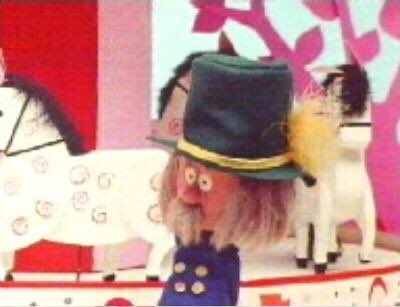 .<a href="/jfleetwoodphoto/">Jonathan Fleetwood</a> from <a href="/BlackballMedia/">Blackball Media</a>, Mr Rusty from The Magic Roundabout