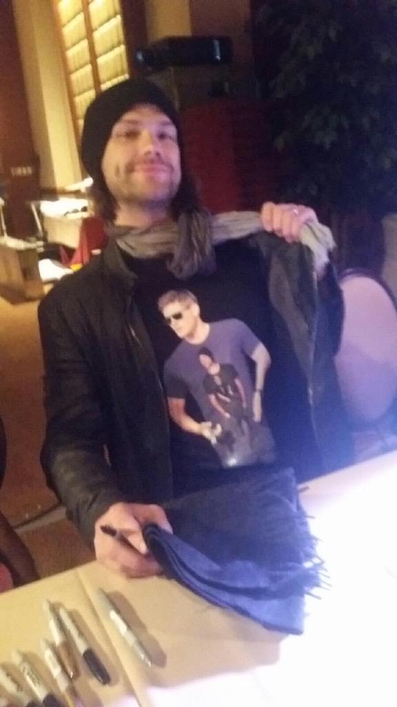 FreddySweetmare's tweet photo. @SPNPorn the visual equivalent of "I am sitting in a laundromat reading about myself sitting in a laundromat.." https://t.co/njTqIKzHPX