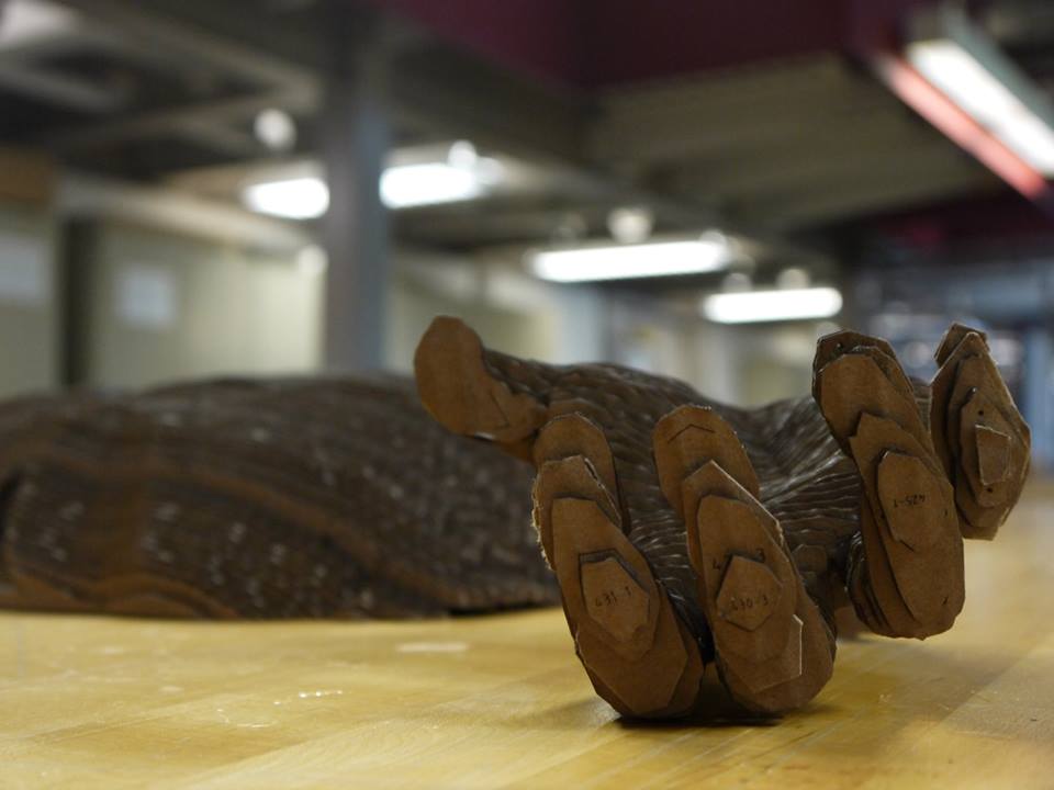 ejakepuzycki's tweet image. A #makerproject throwback in honor of #TheForceAwakens. #HanSolo in #Carbonite or #Cardboard?