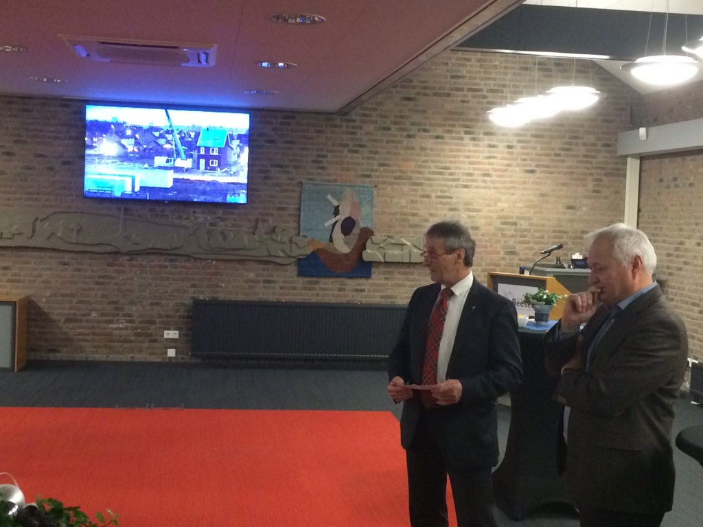Bob Jongen (@bobjongen) on Twitter photo Dank voor de mooie woorden over <a href="/OppeBrik/">OppeBrik</a> en <a href="/MorgenWonen/">MorgenWonen</a> / #VandaagWonen 👍, <a href="/JanSmolenaars/">Jan Smolenaars</a>! youtu.be/bC8tAq7GnyA Dank voor de mooie woorden over <a href="/OppeBrik/">OppeBrik</a> en <a href="/MorgenWonen/">MorgenWonen</a> / #VandaagWonen 👍, <a href="/JanSmolenaars/">Jan Smolenaars</a>! youtu.be/bC8tAq7GnyA