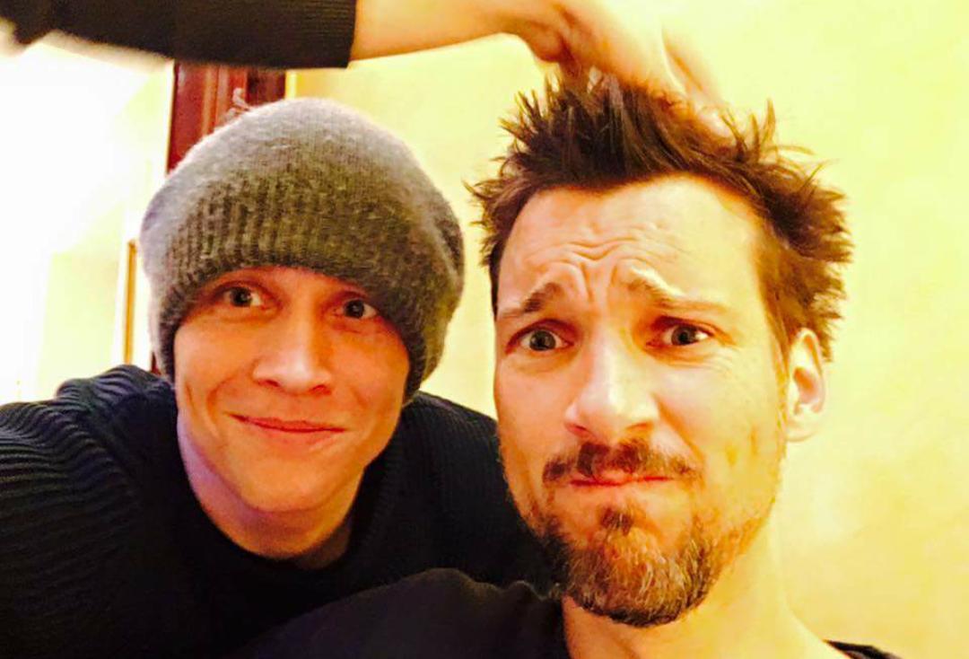 Flodavidfitz's tweet photo. Was sagt ihr zur Frisur ?😊😃
@MSchweighoefer
#matthiasschweighöfer #fdf2015 #FlorianDavidFitz #dergeilstetag https://t.co/4gD2T7aPnX