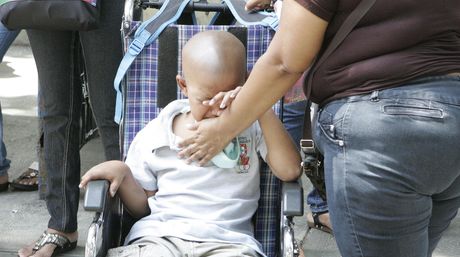 ElNacionalWeb's tweet photo. Richard Medina: Mi hijo no necesitaba una canaimita; necesitaba cardioxane https://t.co/dQ5aKLzbJd https://t.co/xcNGd5mppX