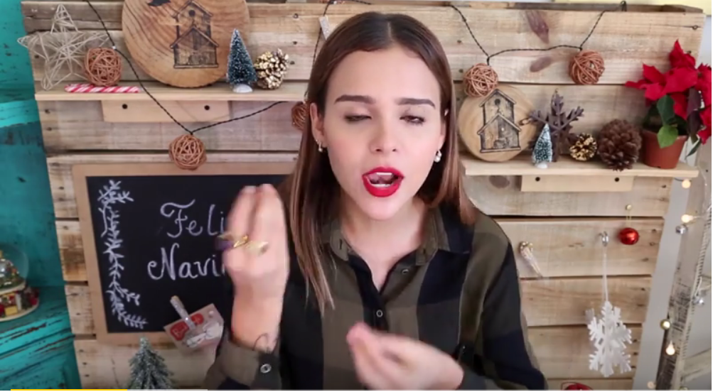 AlfredoRedondo's tweet photo. @yuyacst Hooola guapuras!!! https://t.co/29k4pdWrVS