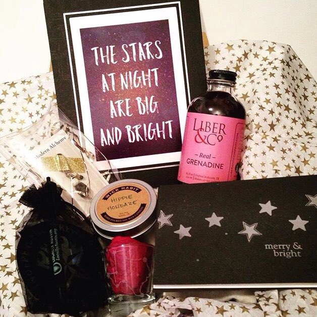 cmglass80's tweet photo. I 💜 seeing everyone's snapshots of December's The Stars at Night @BatBoxATX
#SunscriptionBox https://t.co/6ianRAEHnu