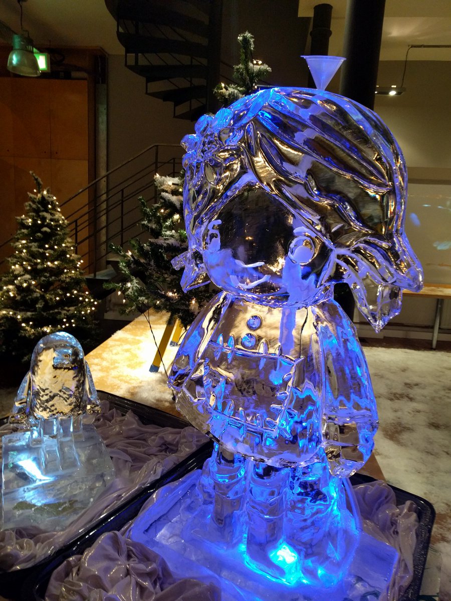 NLBothwell's tweet photo. Happy Christmas @BelfastHourNI from BAFTA nominated and @sixteensouth created @DriftwoodBay #Belfasthour #coolasice https://t.co/ijN3rU639F