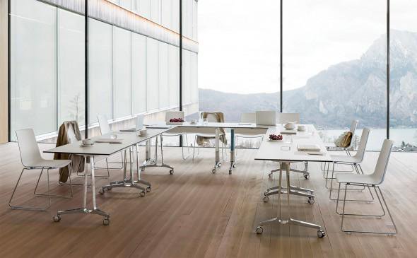 DesignApplause's tweet photo. #halcon takes portable tables to high-end with skill @neocon #neocon15 https://t.co/7JP5ZQbUws #design https://t.co/VE30J8nO0q