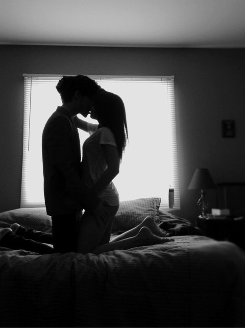5SCS_Smut's tweet photo. "Get on my bed" u whimper to parody Calum before u both climb on the bed, pealing off each other's clothes. #SmutSCS https://t.co/36xo3yAx0C