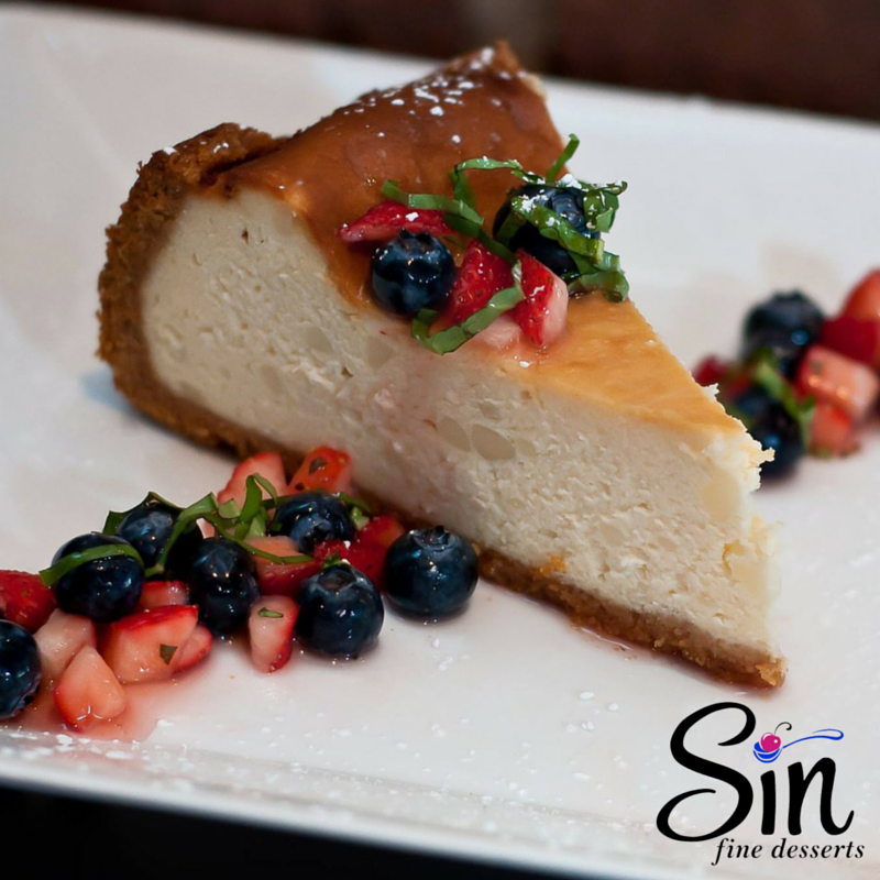 SinDesserts's tweet photo. Fresh desserts await, because we love seeing you smile! :) #SinDesserts https://t.co/gtNWsMjrAp