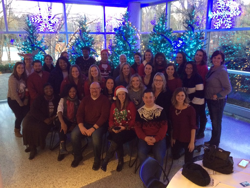 CASinclair6's tweet photo. Best team ever! #lifeatkohls https://t.co/1KLzpvS9y6
