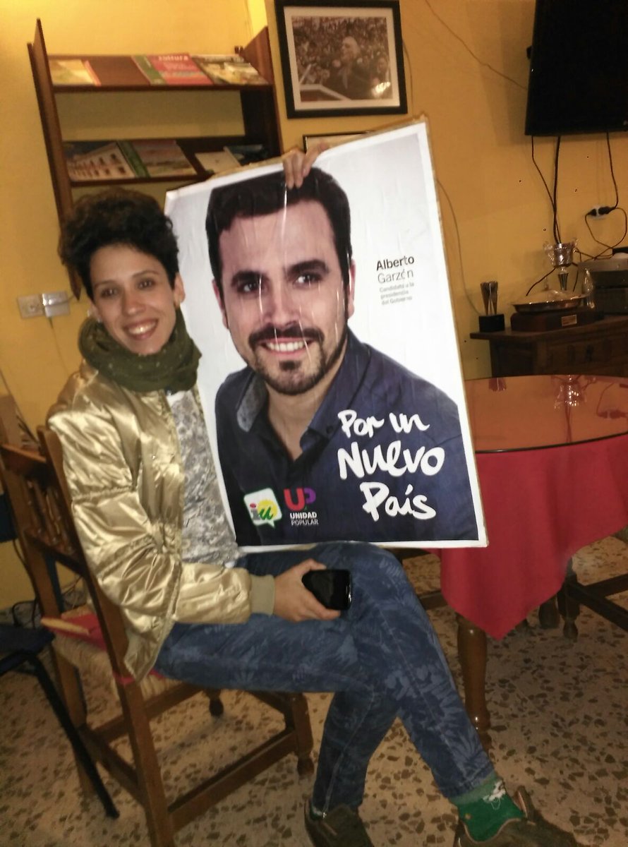 Annaluroca's tweet photo. El mejor candidato #PorUnNuevoPais! #BesosConGarzon https://t.co/3TB4h528ZW