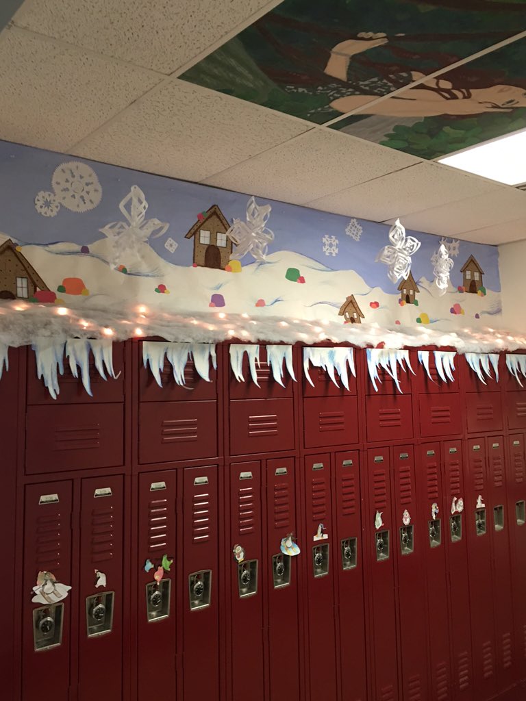 stuco_tbhs's tweet photo. Mrs Ziegler https://t.co/AooVGeuvUU