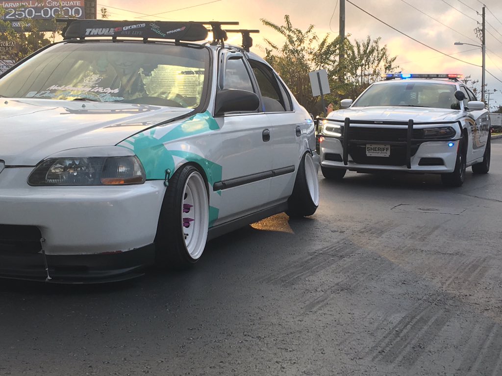 IEatDatCookie's tweet photo. When 12 pulls you over just to ask your question about your car🚔 #NeckBreakingLifestyle 
#Teamonelife https://t.co/vDLTP3ZksK