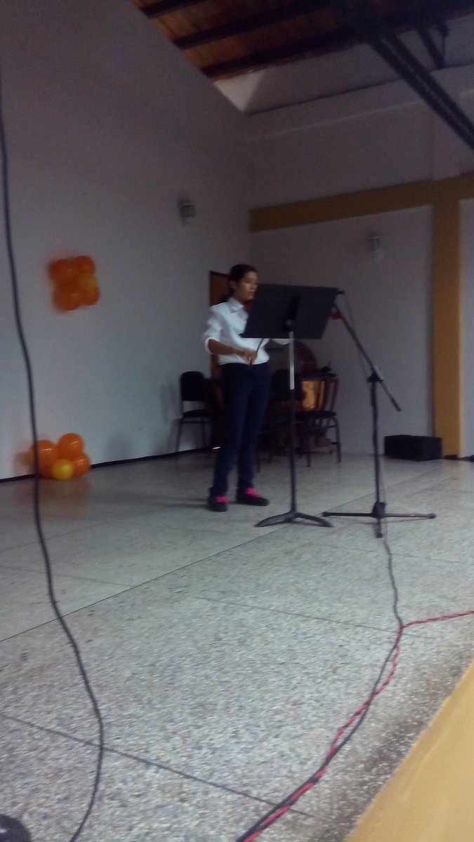 SistemStBarbara's tweet photo. #ElSistemaEnNavidad @elsistema @SistMon @SistPun @SistemBoqueron https://t.co/uV5HFe56rW