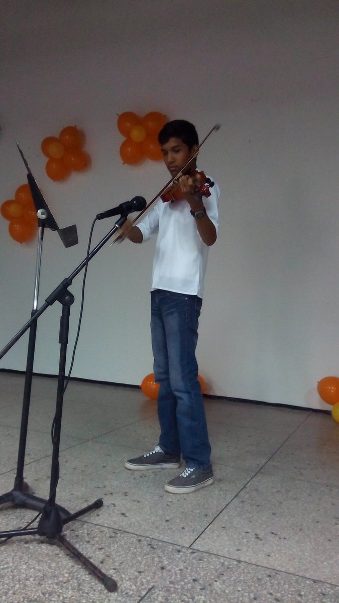 SistemStBarbara's tweet photo. #ElSistemaEnNavidad @SistPun @elsistema @SistemBoqueron @SistMon https://t.co/7IGD9X63Nl