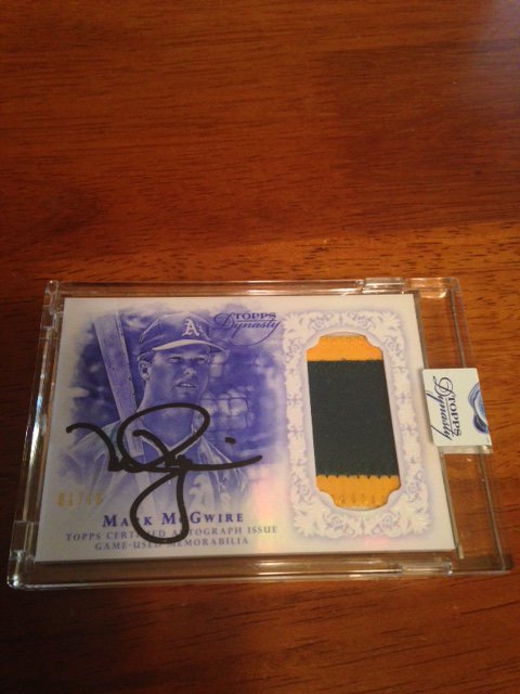scigroupbreaks's tweet photo. Mark McGwire Dynasty Patch Auto 01/10 #BigMac #PatchAuto #jumbopatch @toppscards  @blowoutcards https://t.co/0qiC2b4SIM