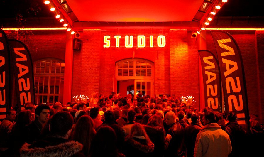 GlobalRIbiza's tweet photo. #VanguardRadioshow by @DaniloPerkelman #LiveParty2015 #Studio2Club GMT-5 18:00 Listen here https://t.co/iciWXXNKFH https://t.co/Tlu7NE26Tx