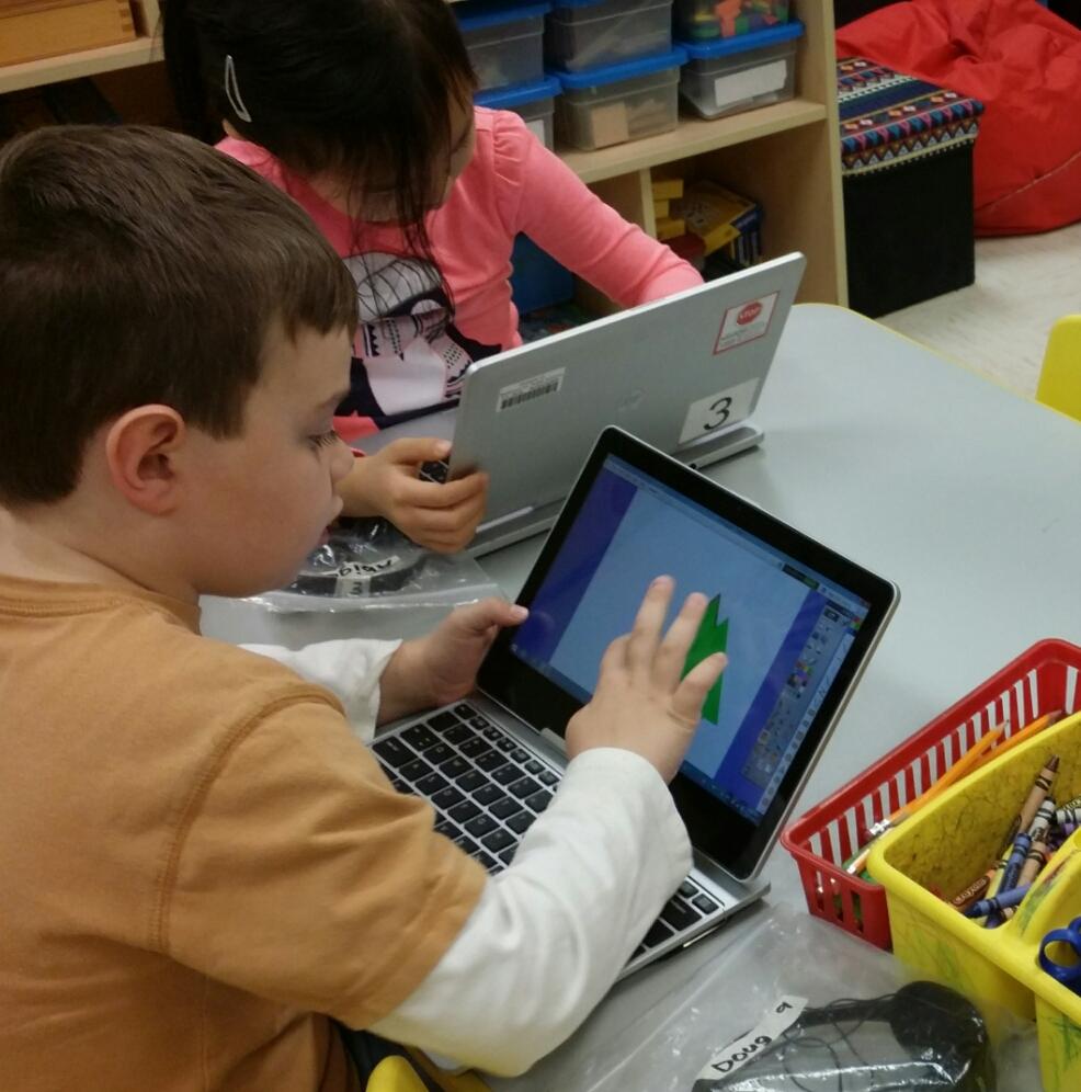 tcguth's tweet photo. Engaging "arrival activity".  Students use ActivInspire to create Xmas trees. #K #rfes #CoolTechTools @missyfanshaw https://t.co/Ee5HBjDYse