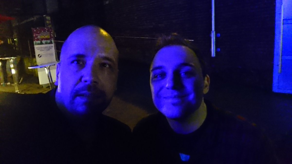 BorisL2077's tweet photo. Blue Man Group Köln mit @Frodoapparat #dep15 https://t.co/0f3JlZILQl