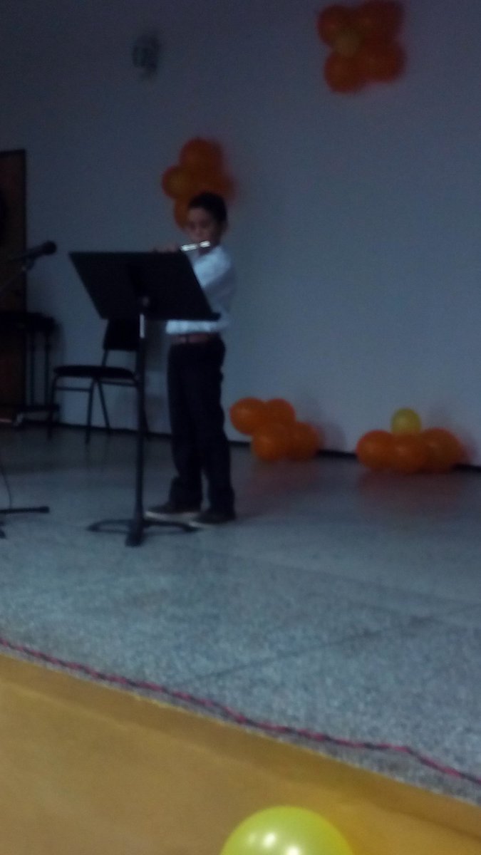 SistemStBarbara's tweet photo. #ElSistemaEnNavidad @SistPun @elsistema @SistemBoqueron @SistMon https://t.co/UJAu2ilEd4