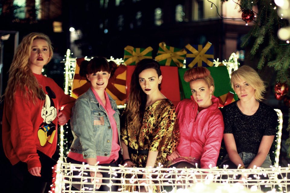 ALO_Modelling's tweet image. Feeling Christmassy💕