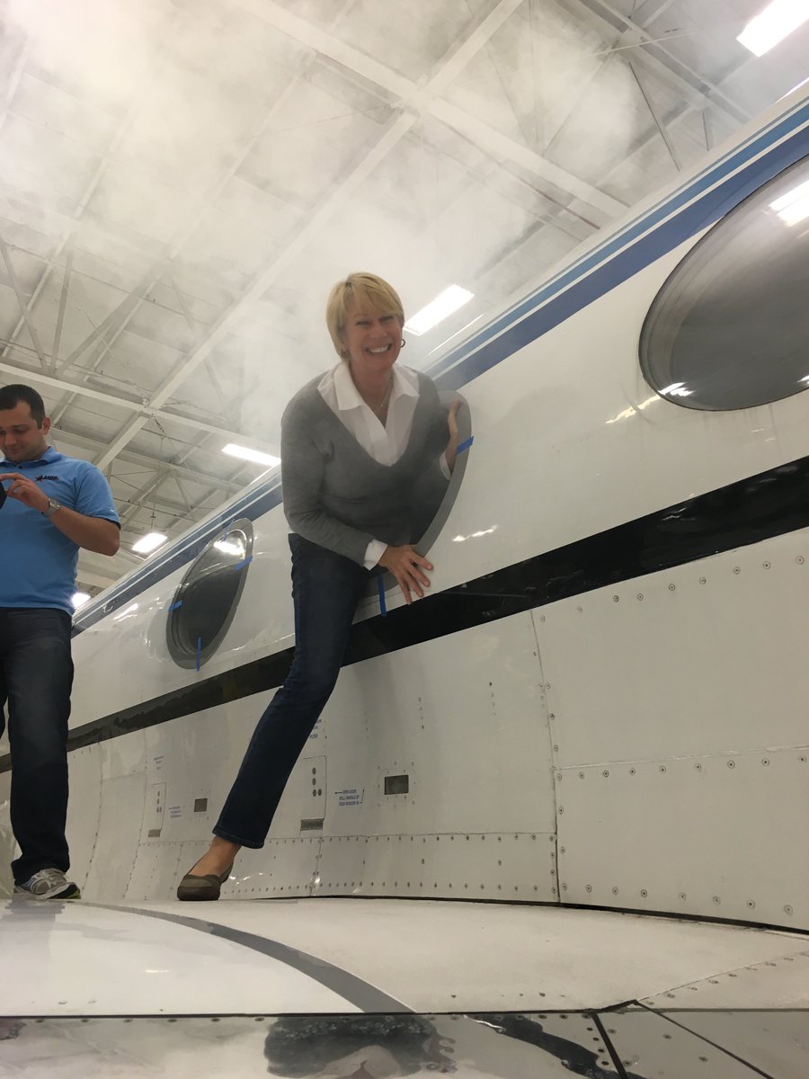 InflightTS's tweet image. Great job today to all of our Pilots and Flight Attendants who attended our Emergency Training Class!