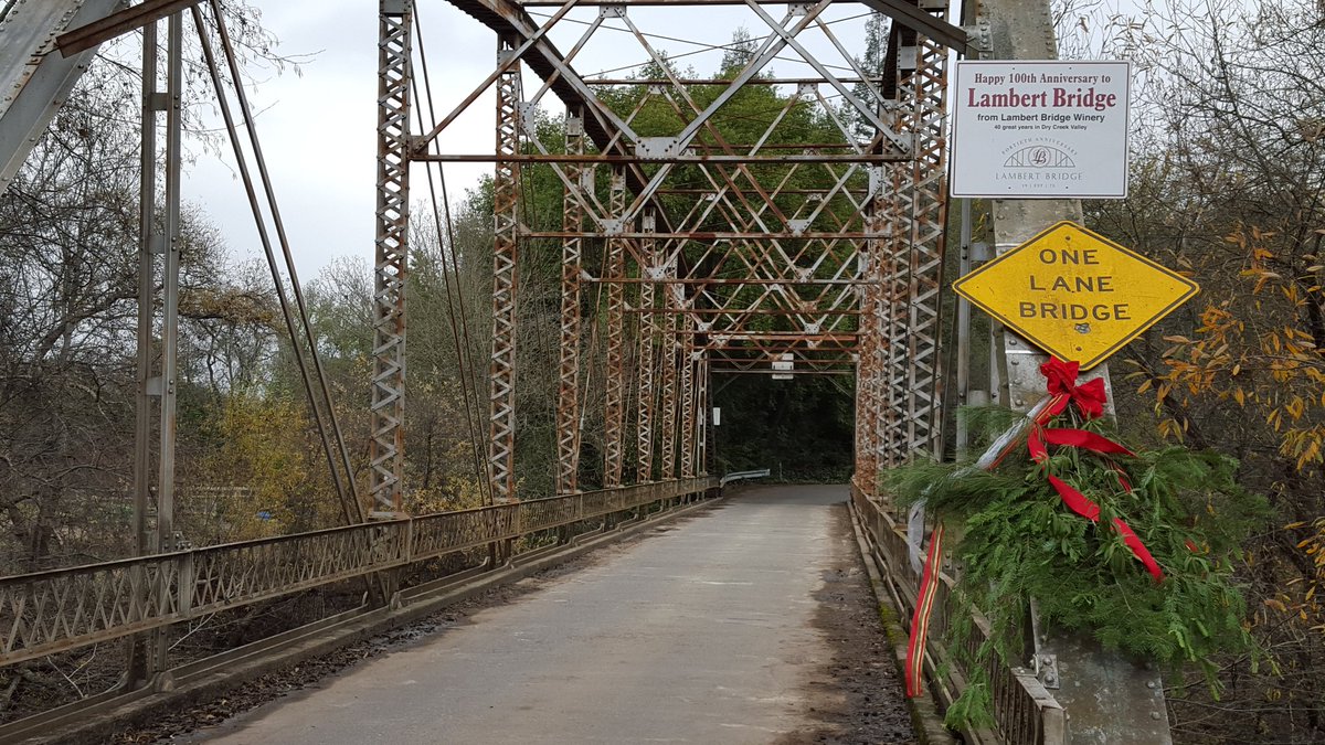jerseywinetours's tweet photo. Lambert Bridge over Dry Creek earlier today #lambertbridge #drycreekvalley #healdsburg #bridges #wine #vino #Sonoma https://t.co/0f0Zrho15w