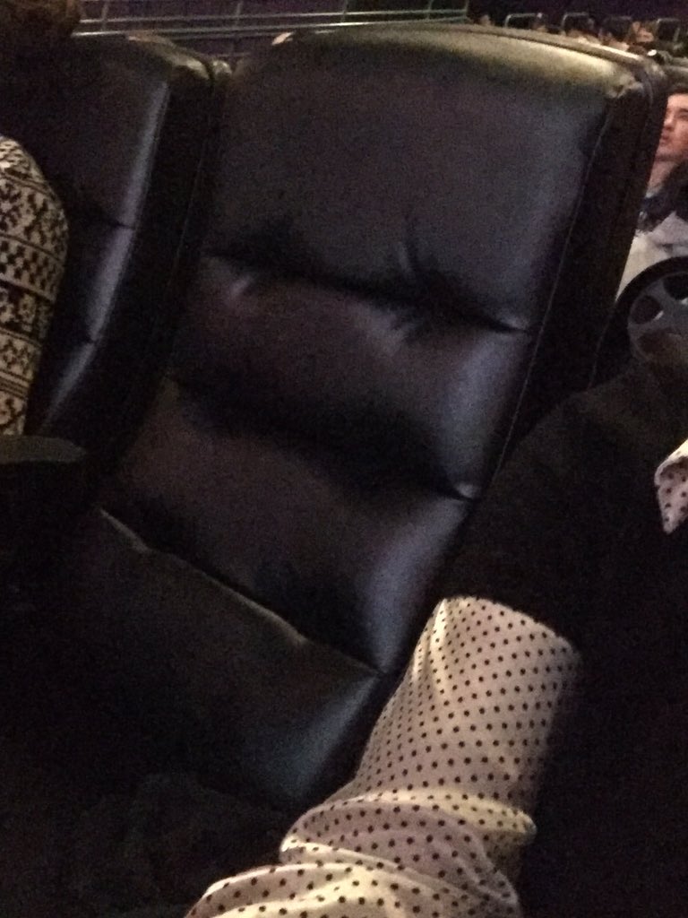 Lorri_Xo's tweet photo. If I hide... You seek 👀
#RandomDateNight
#CouplesBeLike https://t.co/04n4CC7Lwb