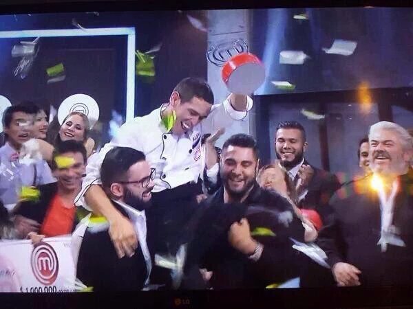 luis_acvs's tweet photo. Vengo del futuro y les platico: GANÓ ALAN #FinalBigBrother https://t.co/jo8KfYFtFg