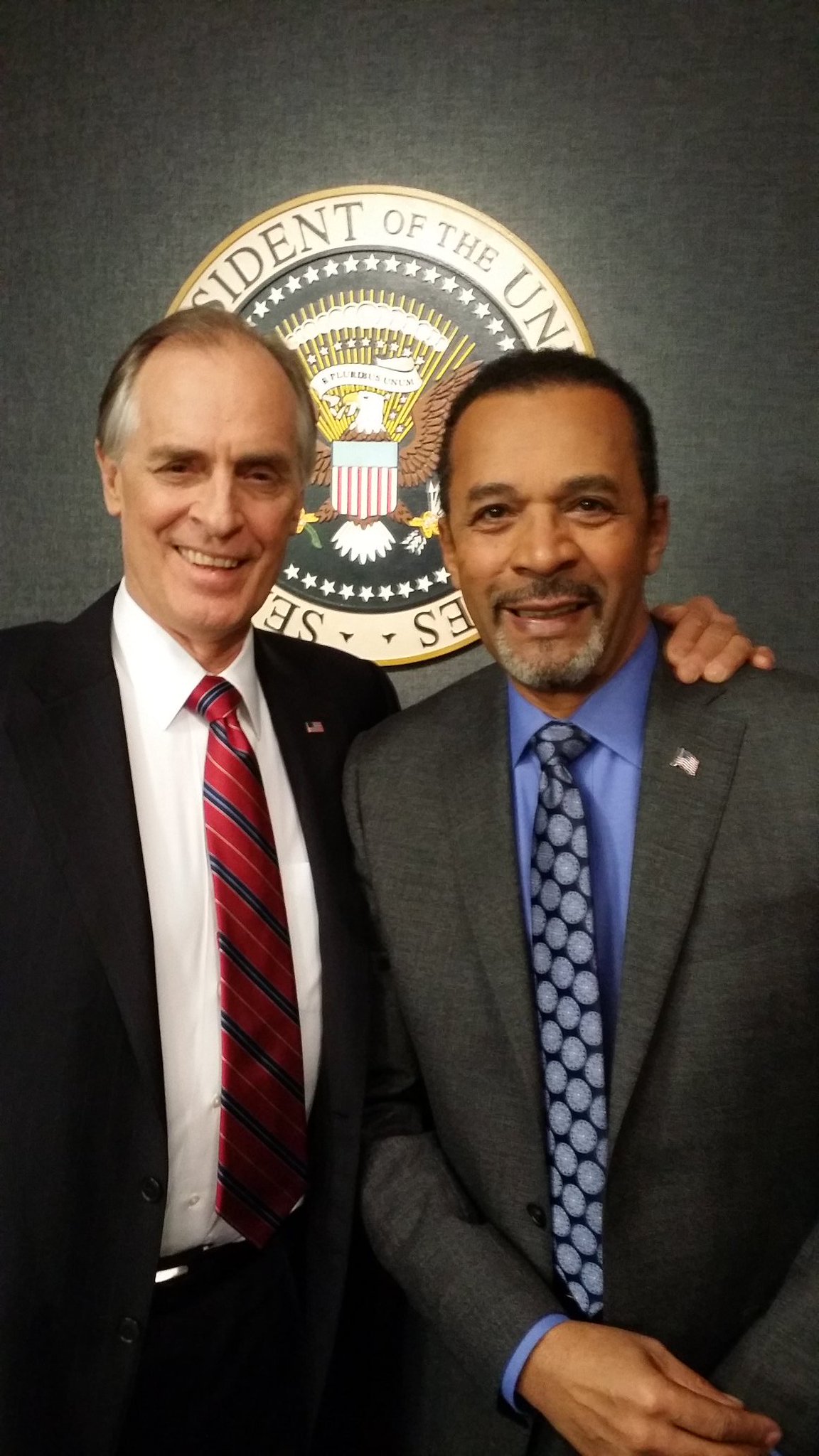 Clifton Davis on Twitter: “On the set of @MadamSecretary with the