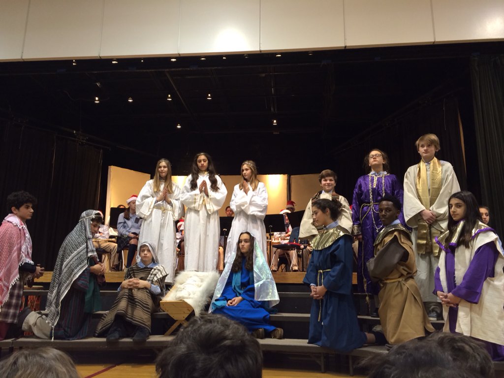 prekatstregis's tweet photo. Thank you, 8th grade, for being awesome role models and sharing the joy and love of Christmas! #stregispreschool https://t.co/18ppx4Zy3e