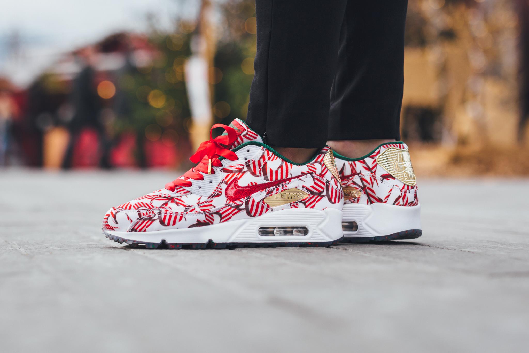 Sneaker Shouts™ on Twitter: "On look at the WMNS Nike Air Max 90 "Candy Cane" Sizes still available -&gt; https://t.co/coAd7gED1Y https://t.co/moIjVinaAp" / Twitter