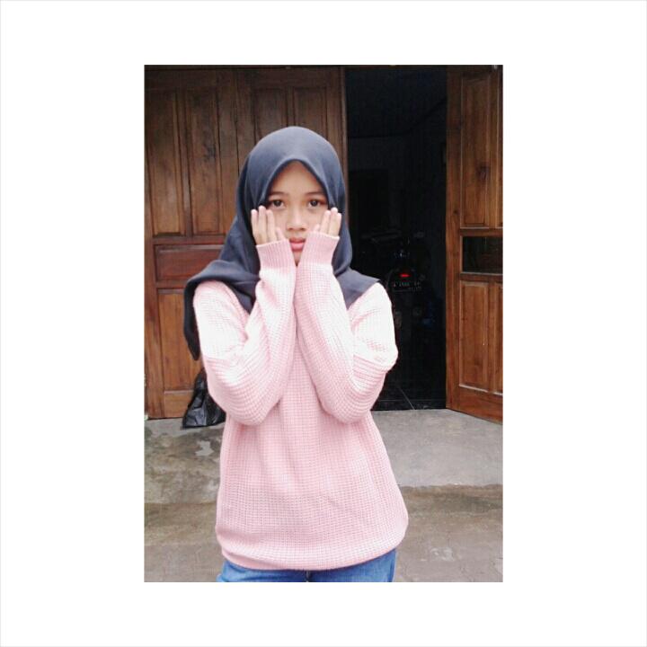 Diem tanpa kata aja trs.