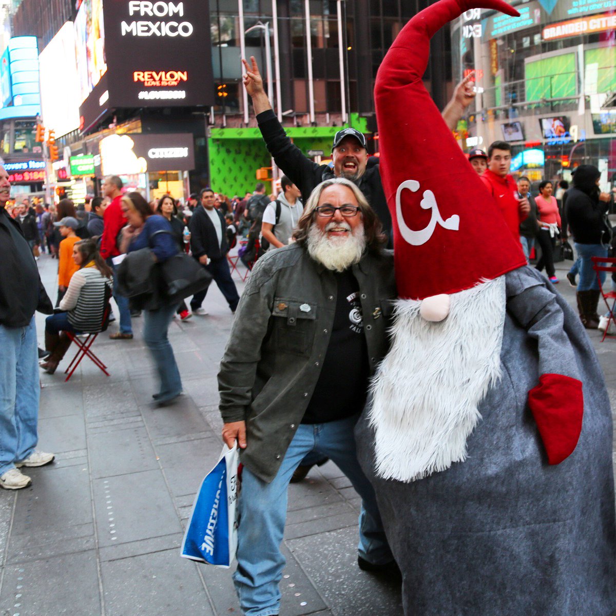Gnoments's tweet photo. We're sexy and we Gnome it! #beardcember #NYC https://t.co/GhoTW8CxkZ #Gnoments #gnomies4life https://t.co/hvUgB9PYhg
