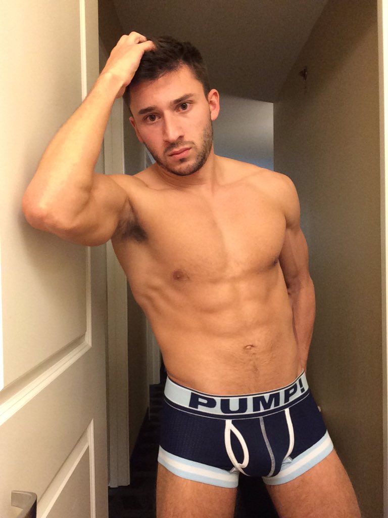 ScottDeMarcoXXX's tweet photo. Little photo shoot tonight in my hotel. Which is ur favorite? 😘 @QueerMeNow @LucasEnt @FalconStudiosPR @dreams_gay https://t.co/zD6No4l8Xz