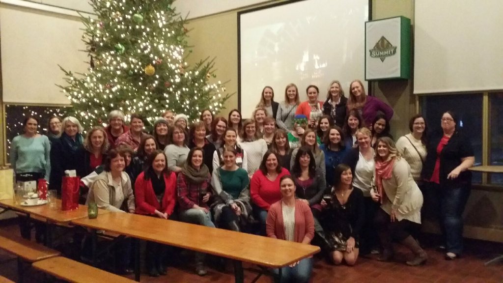 summitbeer's tweet photo. Celebrating another Christmas with @Barleysangelsmn! #summitbeerhall #MerryChristmas https://t.co/eIzVhBl8Sk