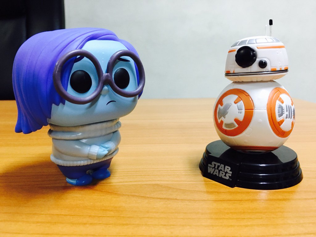 chaichan's tweet photo. เมื่อวานจัด Funko Pop! - Star Wars: BB-8 น่ารักมาก
Sadness มีเพื่อนแล้ว~* #InsideOutTH #TheForceAwakens #movietwit https://t.co/lJhEXaiKhb