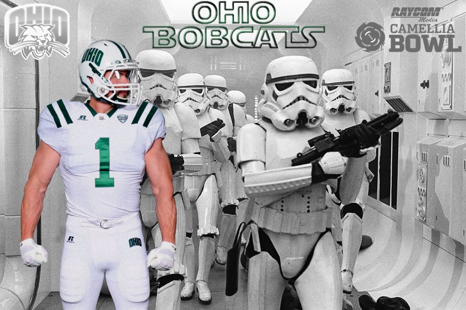 All white for the @CamelliaBowl 
#StormTrooper 
#StarWarsTheForceAwakens