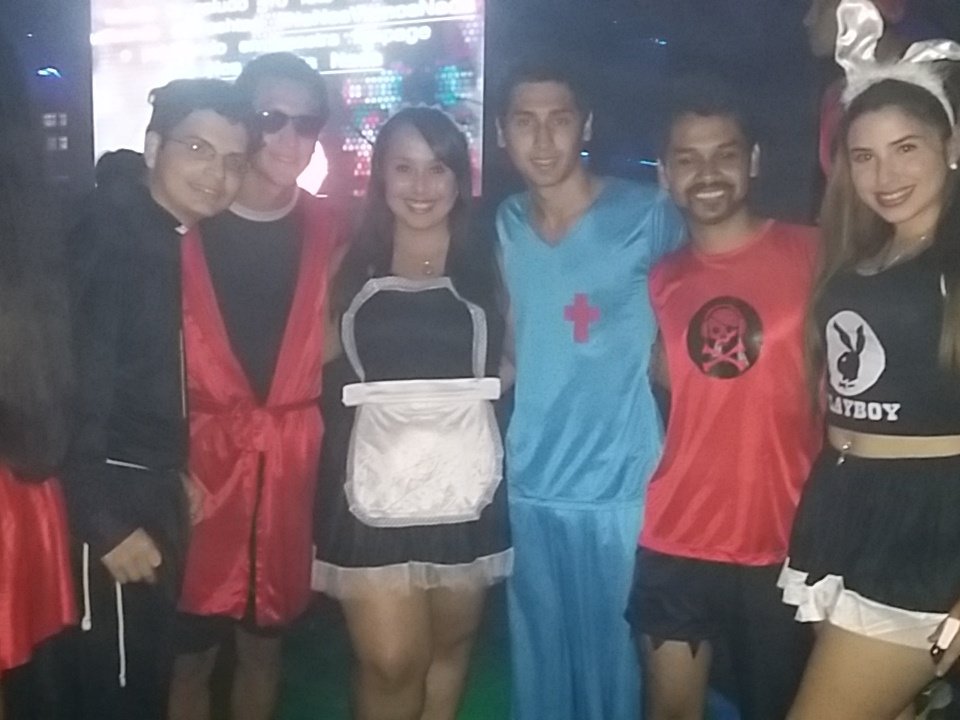 Karen_Paola_14's tweet photo. #NoNosVamosNada #Comercio6 #Misiones #KHALAMA #CarlosPaz https://t.co/Udmyc2dSOi