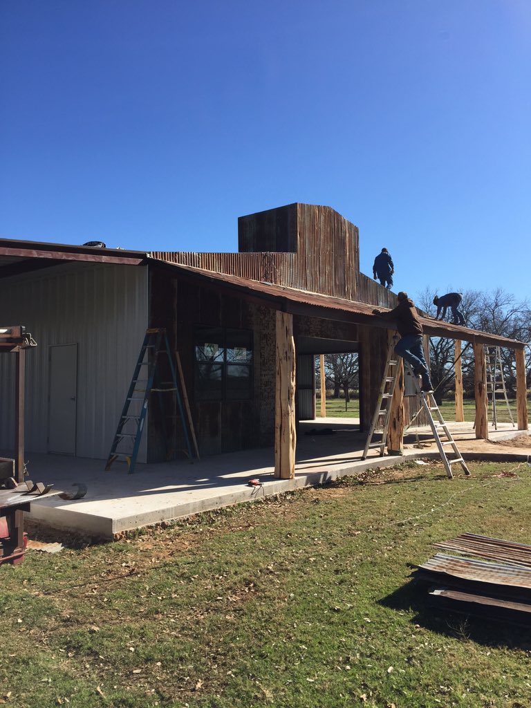 WarrensBackyard's tweet photo. OMG! I'm so excited about Warrens Backyard!  Thank you Cowboy Construction! You have been so patient with me! https://t.co/0gwm9wubOA