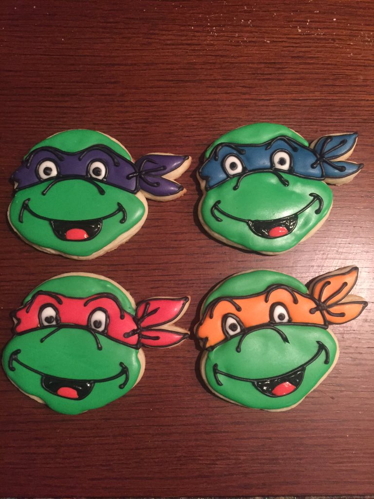 NCunhaN's tweet photo. Ninja Turtle cookies for Ally's birthday! https://t.co/6LNMWTHYl6