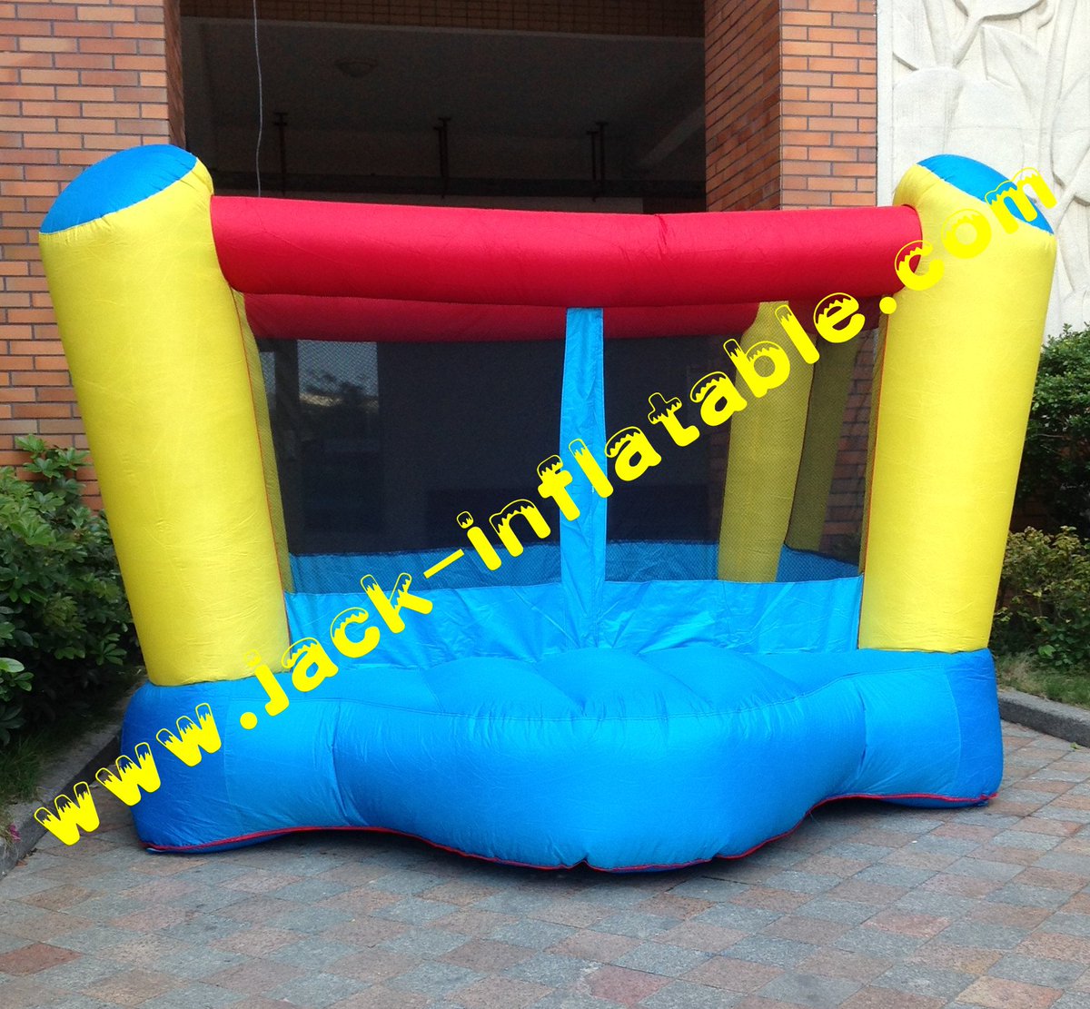 leleinflatable's tweet image. Special offer for stock inflatable mini bouncers
Price: US$67/pcs
Size: 2.1*2.1*1.7m
Stock: 1000pcs