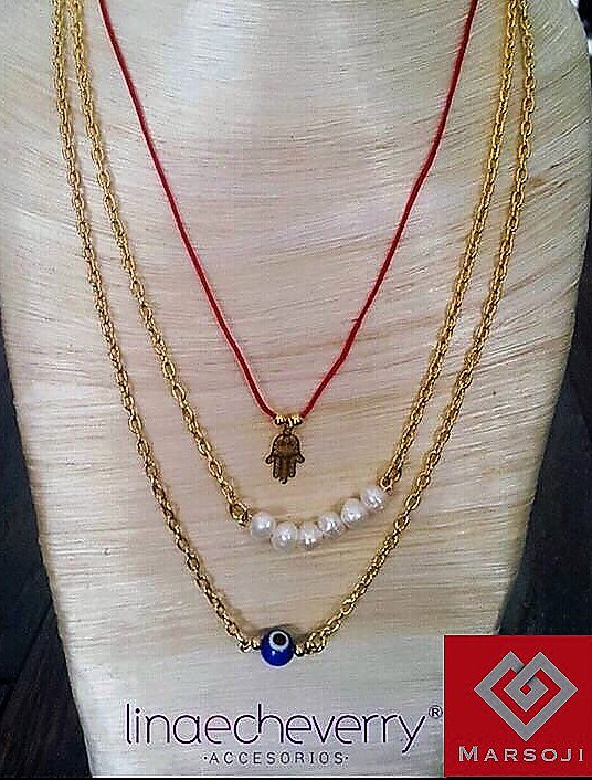 MarsojiCR's tweet photo. Para alejar las malas vibras...Collar con #ojoturco y #hamsa #Marsoji https://t.co/N3S2o2lRt7