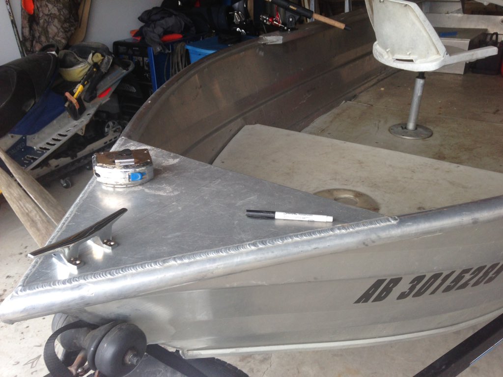 crazyfabworks's tweet photo. #boatmods customizing my 16' aluminium boat https://t.co/JBXumxWeNc