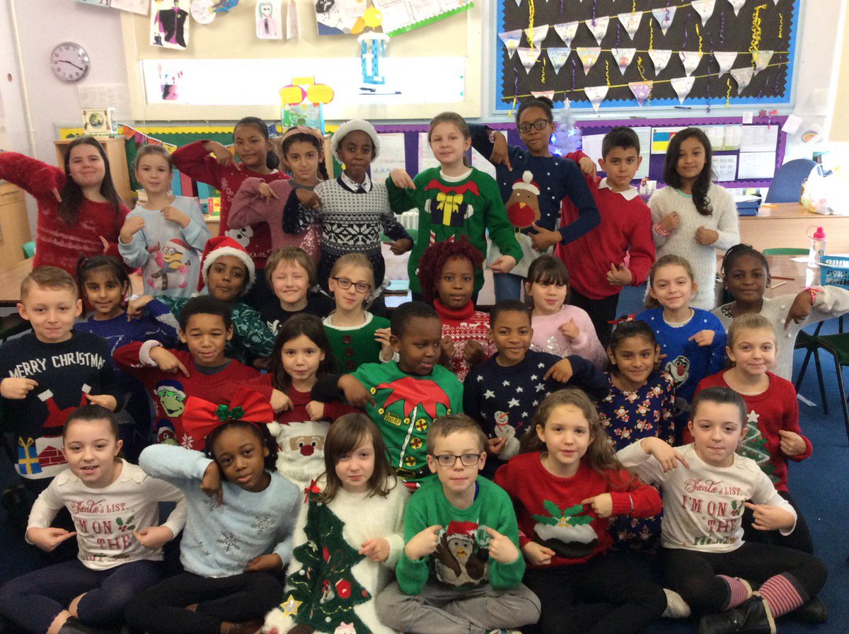 HeronClassMPS's tweet photo. It's the last day of term!!! Merry Christmas from Heron Class! @manor_primary @FalconMps @NightingaleMPS @EagleMPS https://t.co/mnDdDTPbcq