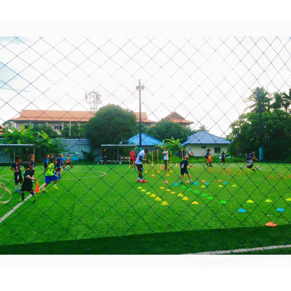 samui_united's tweet photo. First pic for our first time on Twitter, also you can visit us at our facebook page  👉🏻 https://t.co/UFSPhFvPBd https://t.co/Xug7rIAl2i