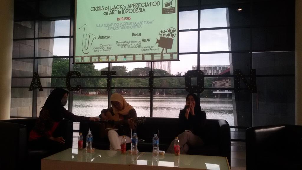 lagi break nih sambil menikmati lagu Nuansa Bening dari Gladiola dan Imbar 😍😍