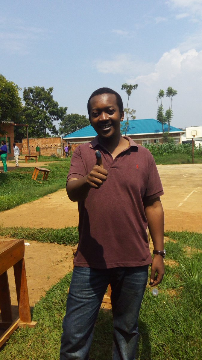 nhaguma's tweet photo. Twatoye #rwandansdecided @InnovateRDGN @alicecyusa @VTugireyezu #RwandansDecide #rca2015 @CYAKAYves @gatjmv https://t.co/rh5XTek1VY